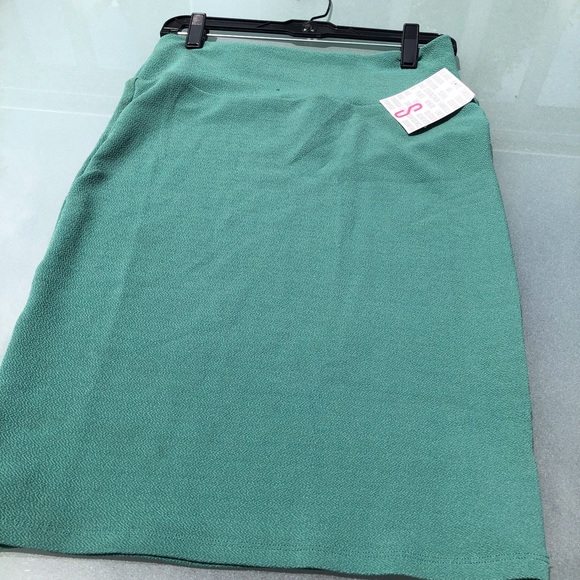 LuLaRoe seafoam green Cassie skirt S NWT - Picture 8 of 8